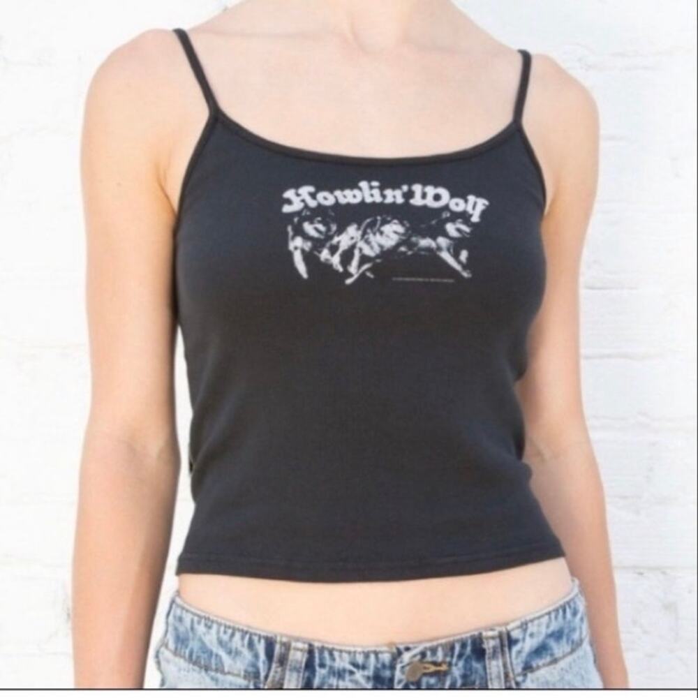 Brandy Melville John Galt
howling' wolf tank one size